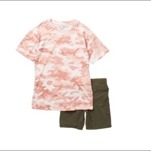 Love.Fire  2 piece pink camo/olive green tee and biker shorts. Size Large NWT